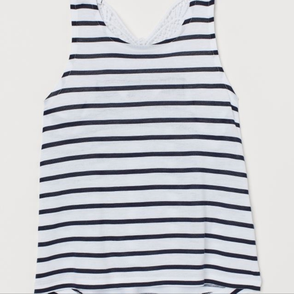 H&M Vest Shirt Size 8-10Y